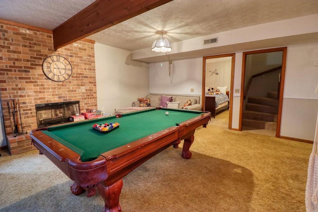 4-Bedroom+Loft-Sauna-Pool Table-Bar-2 Fireplaces Basye المظهر الخارجي الصورة